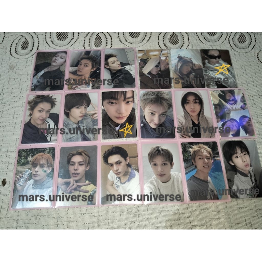 Photocard Official Martin CORTIS ready ina