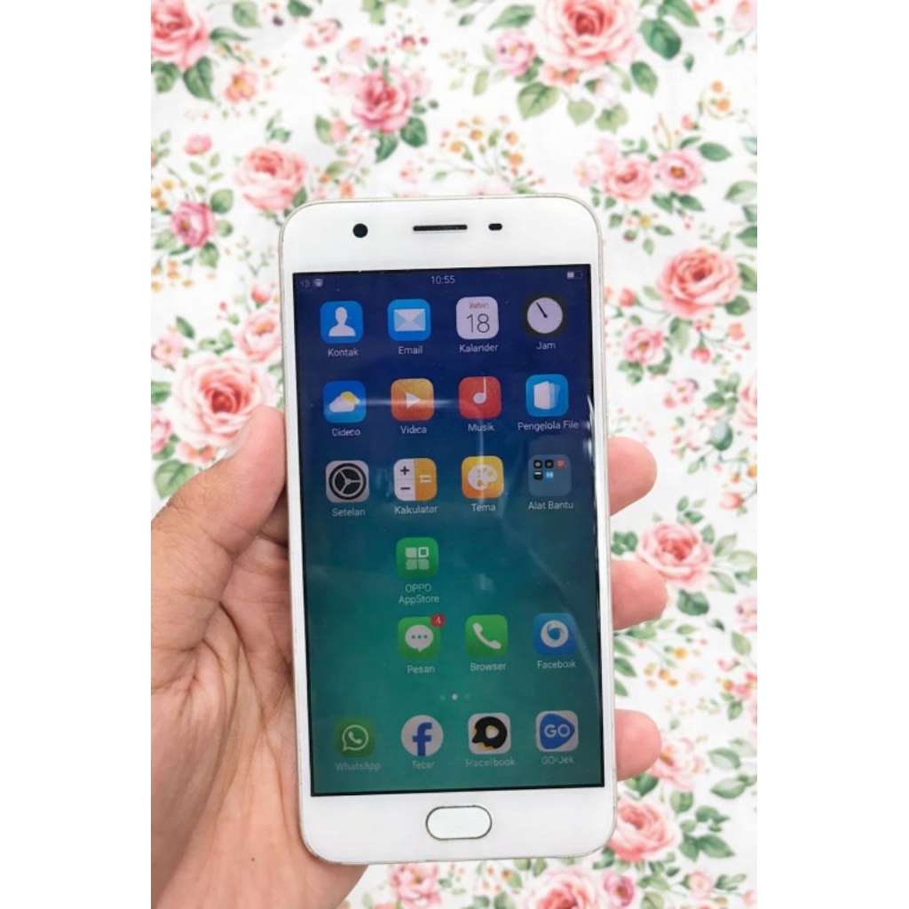 OPPO A57 3/32 SECOND ORIGINAL BERKUALITAS .