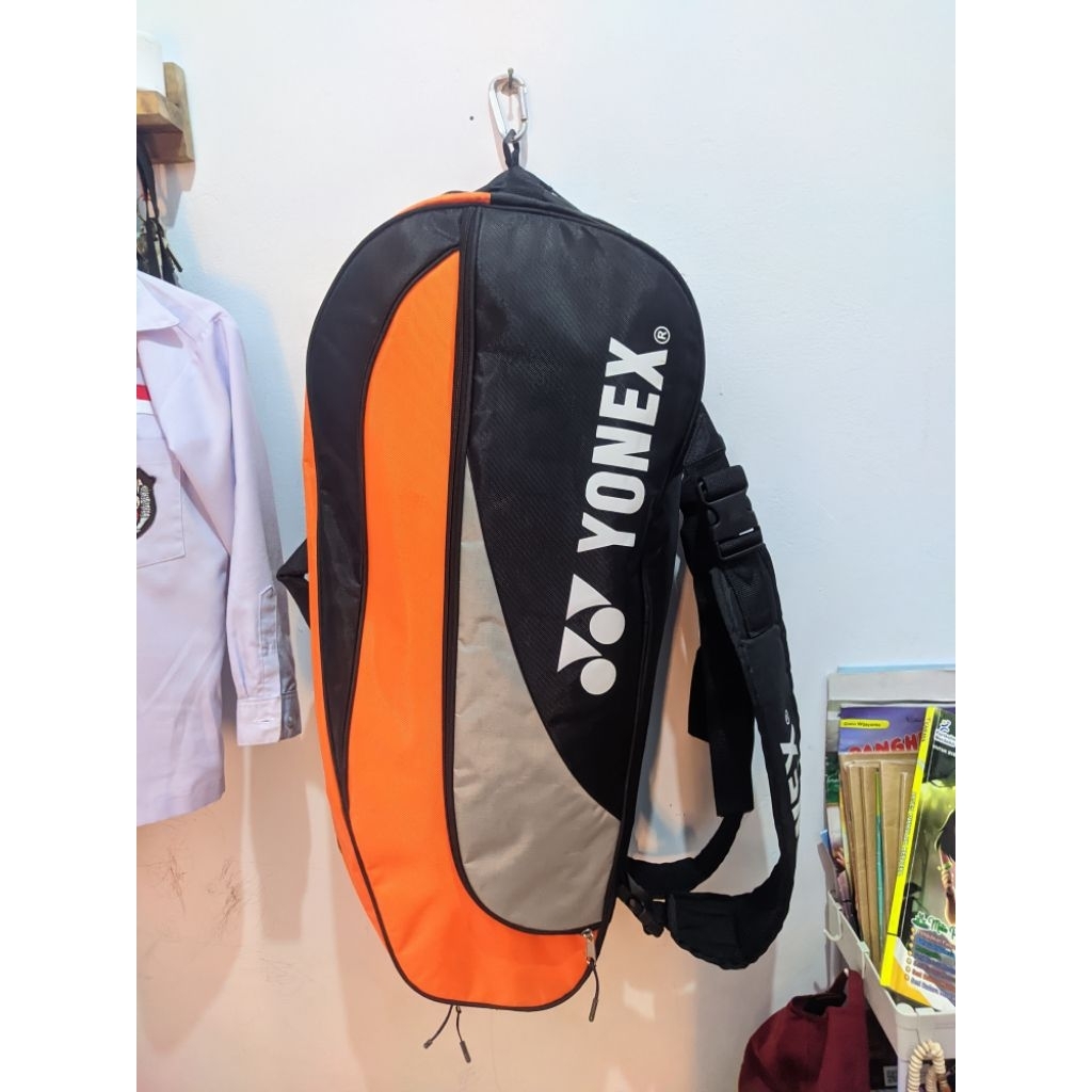 Tas raket YONEX