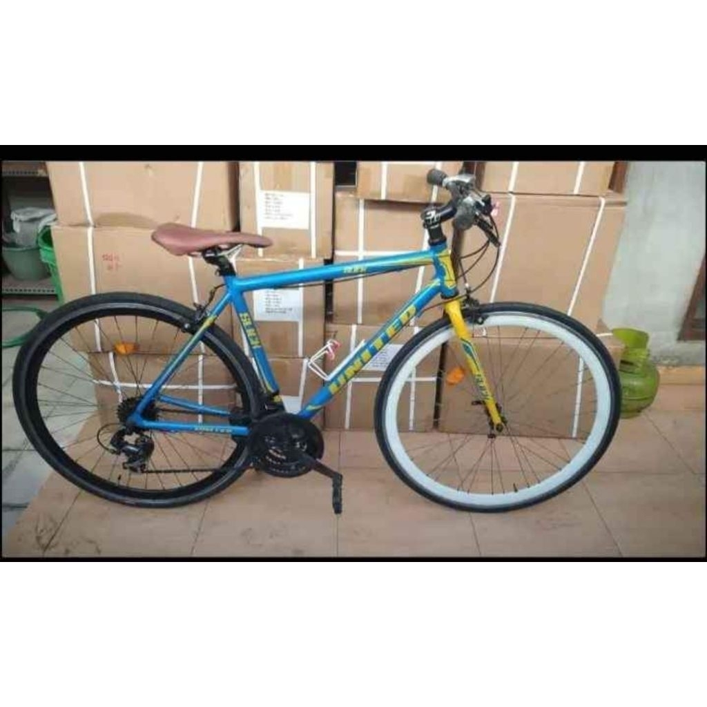 Sepeda Fixie Balap United Slick 71 Hybrid bkn MTB Roadbike Helios Stratos