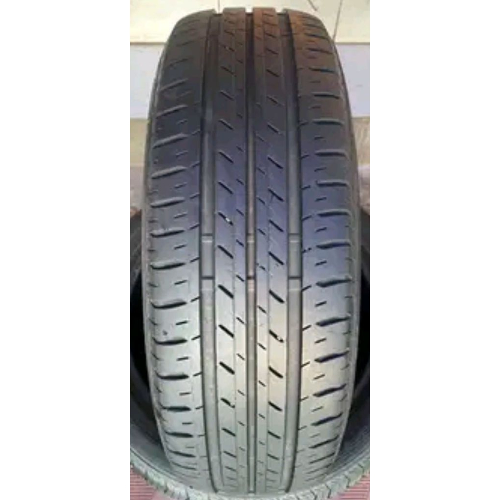 Ban mobil ukuran 175/65/15