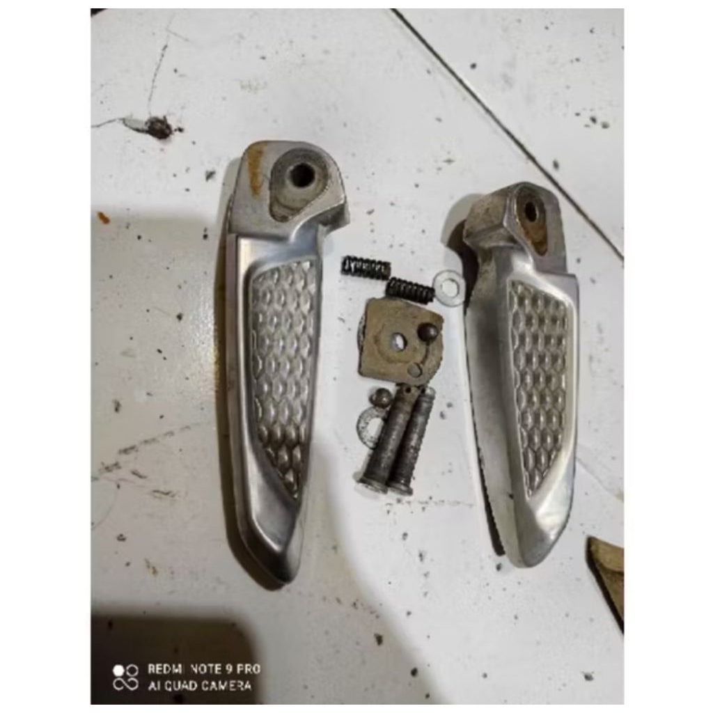 Footstep belakang beat deluxe original seken copotan