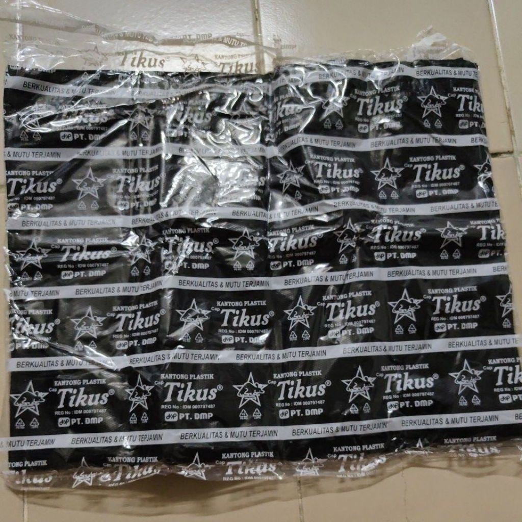 kresek tikus isi28 ukuran40x60 tebal02 hitam(besar jumbo)