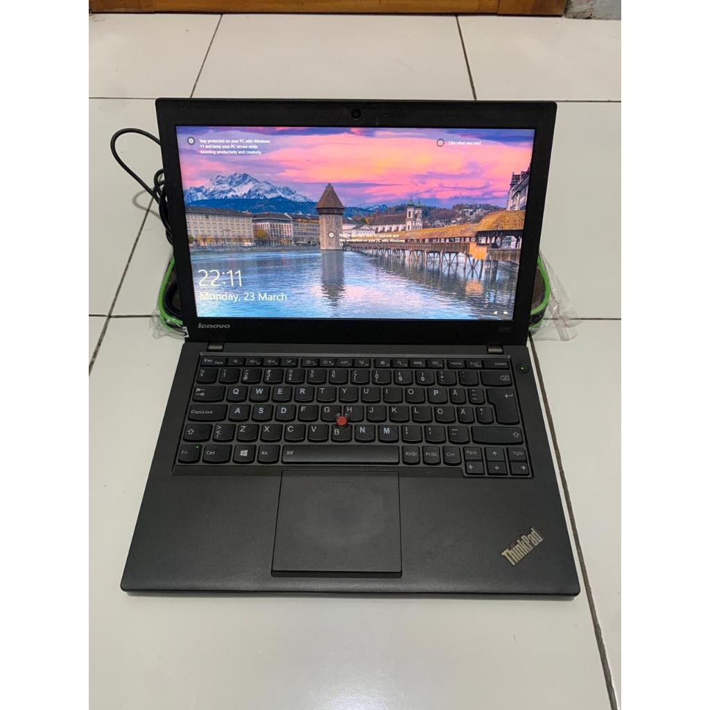 Laptop Lenovo Thinkpad X240 I5 GEN 4,RAM 4 SSD 128 Second Berkualitas