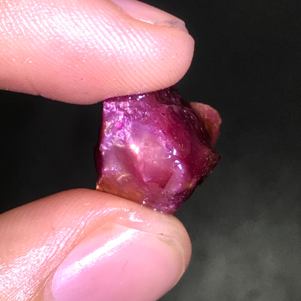 BAHAN RUBY STAR DIM 14 X 11 X 14 MM