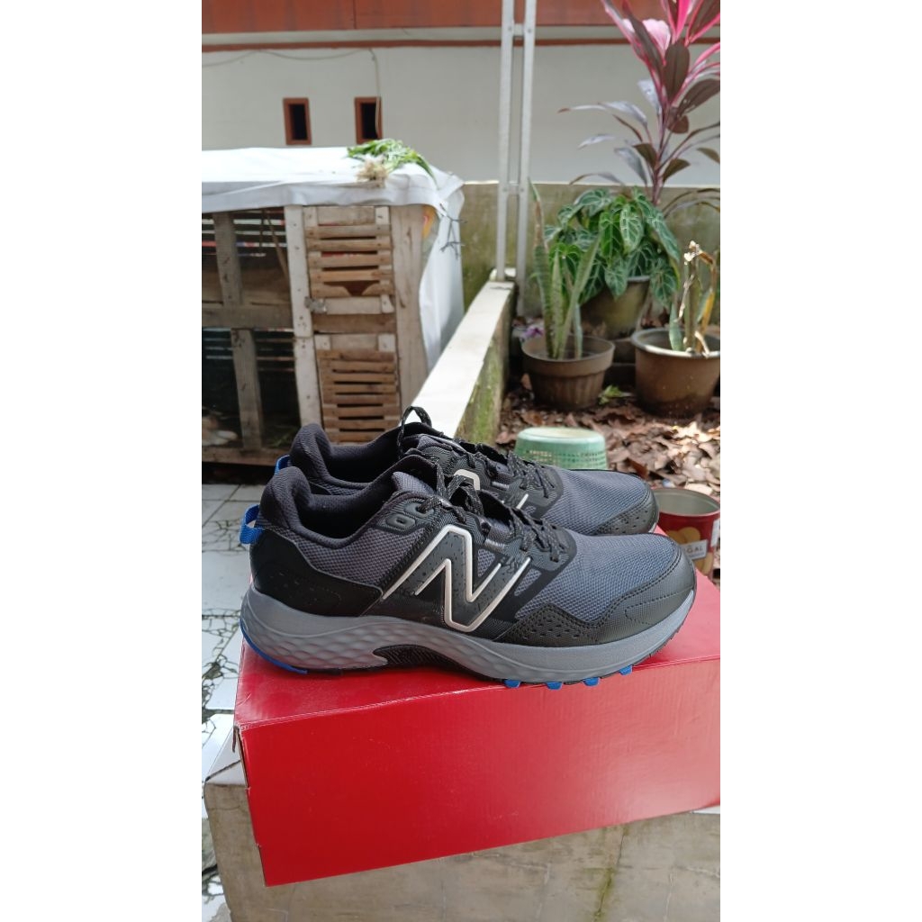 New Balance Trail Running 410 V8 Original