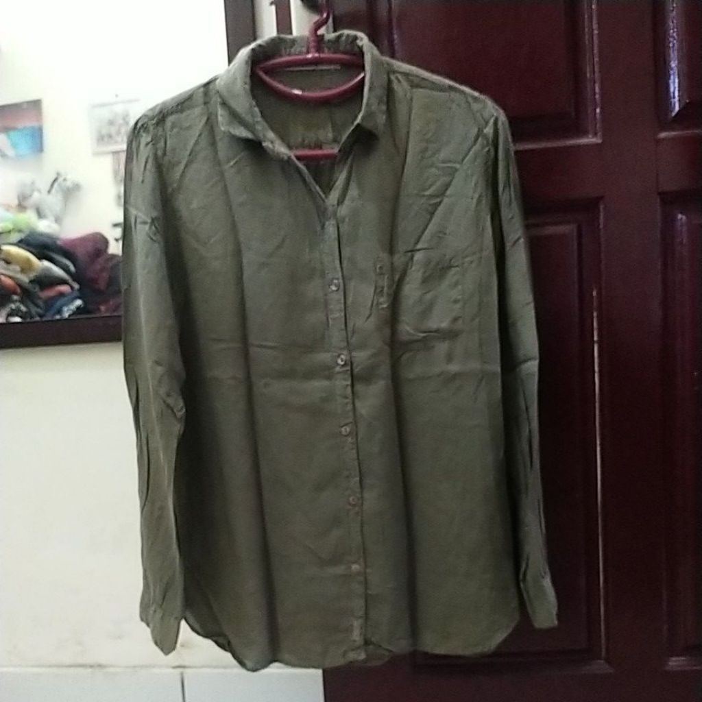 kemeja longsleeve army zara