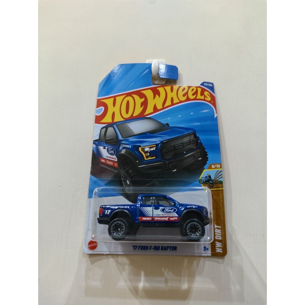 HotWheels 17 Ford F 150 Raptor