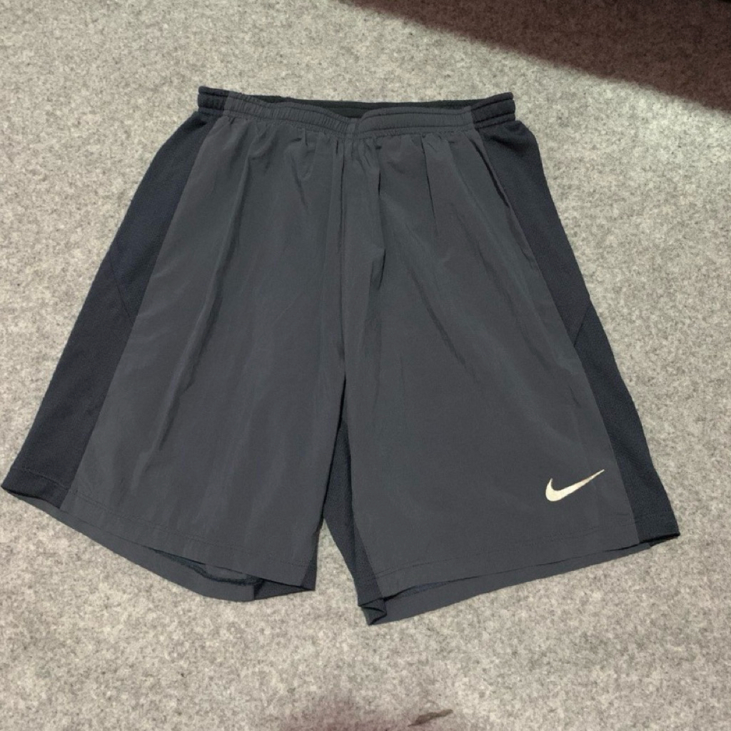 Shortpants Nike (used good condition)