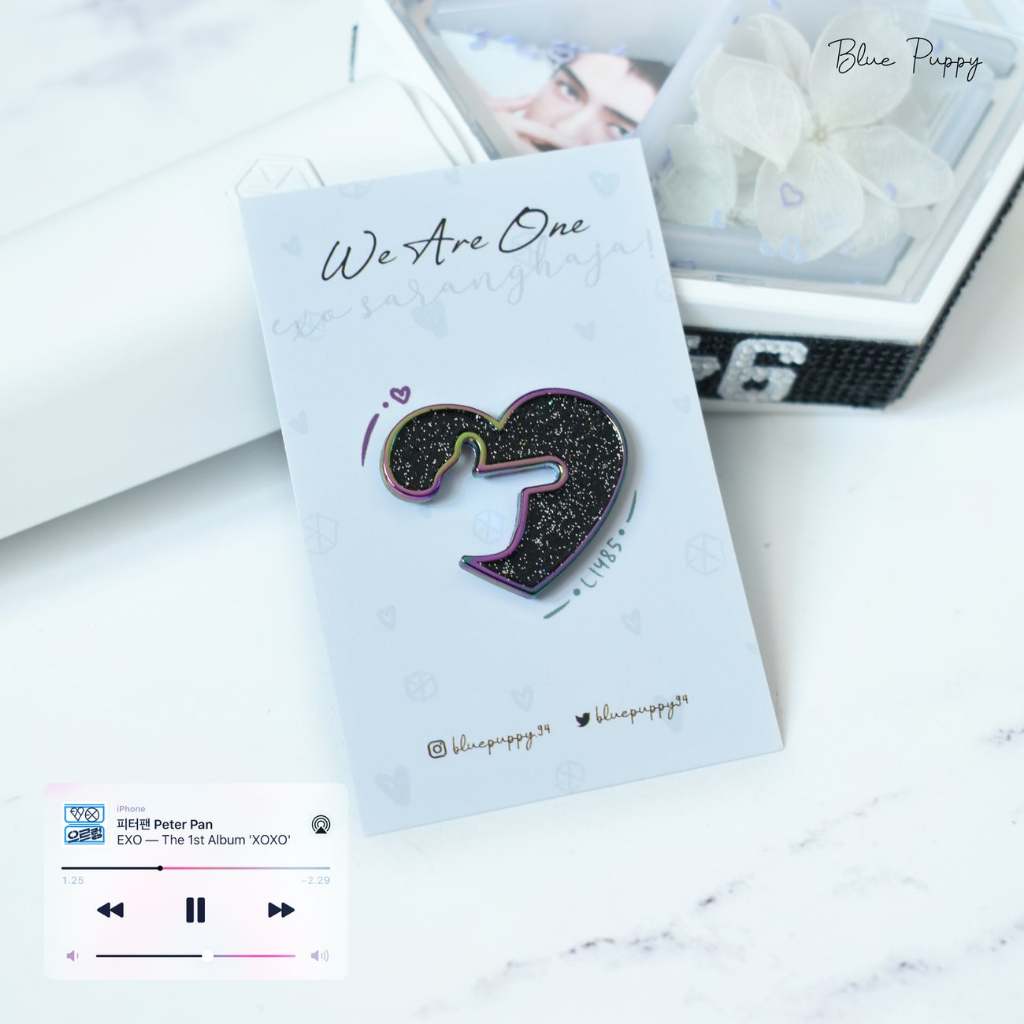 READY STOCK EXO EXO-L Heart Sign Enamel Pin