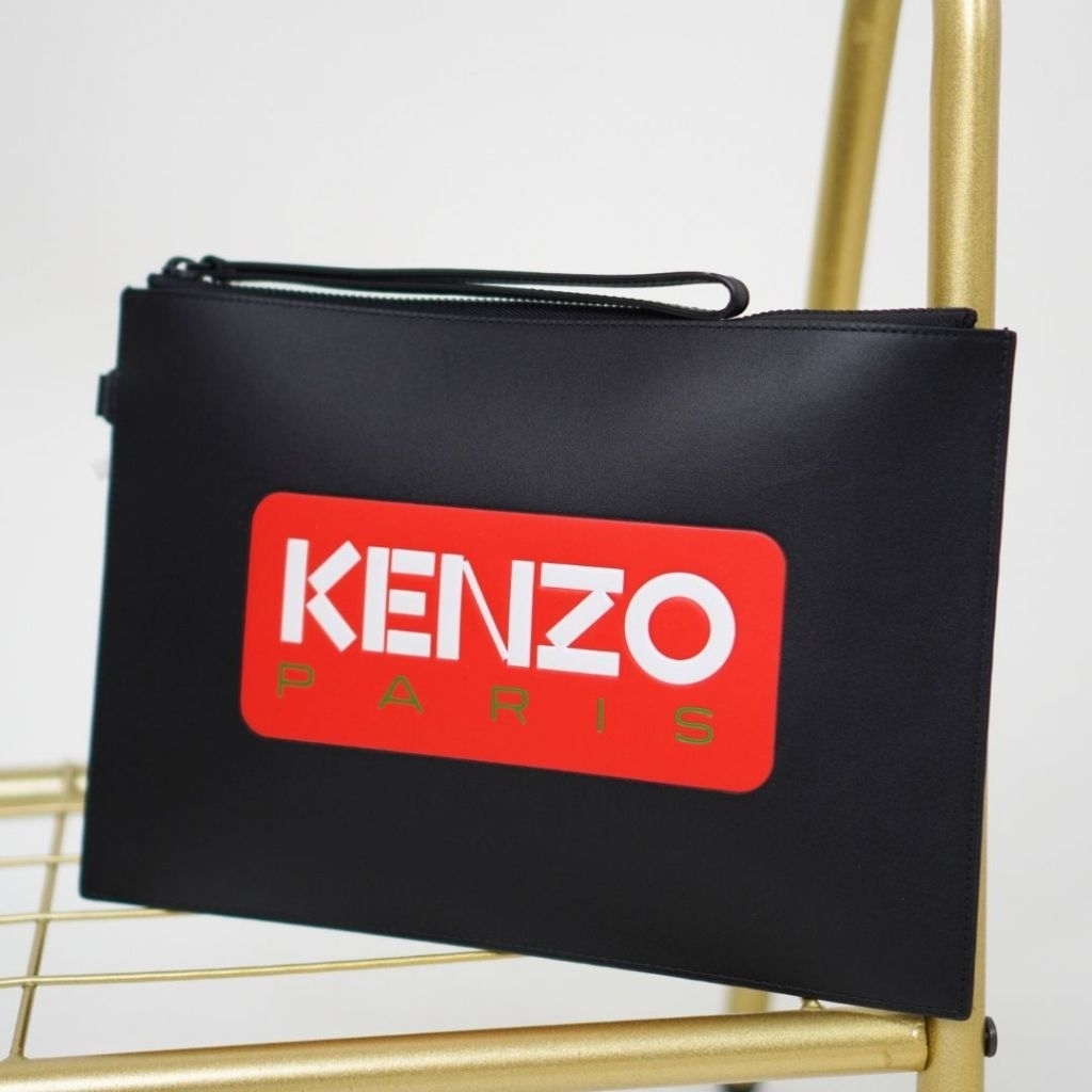 KENZO Pa*ris Print Large Clutch Bag Black Red