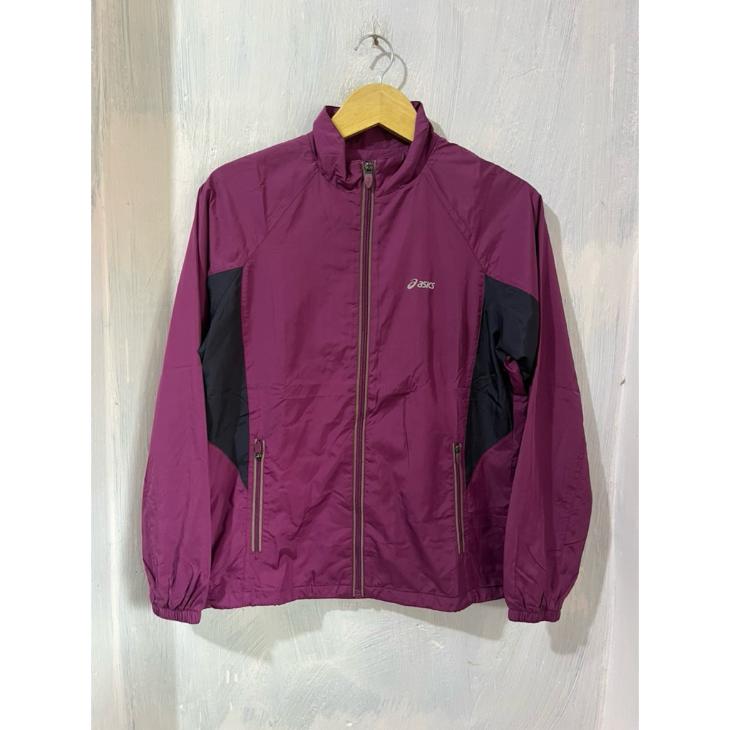 Jaket Asics
