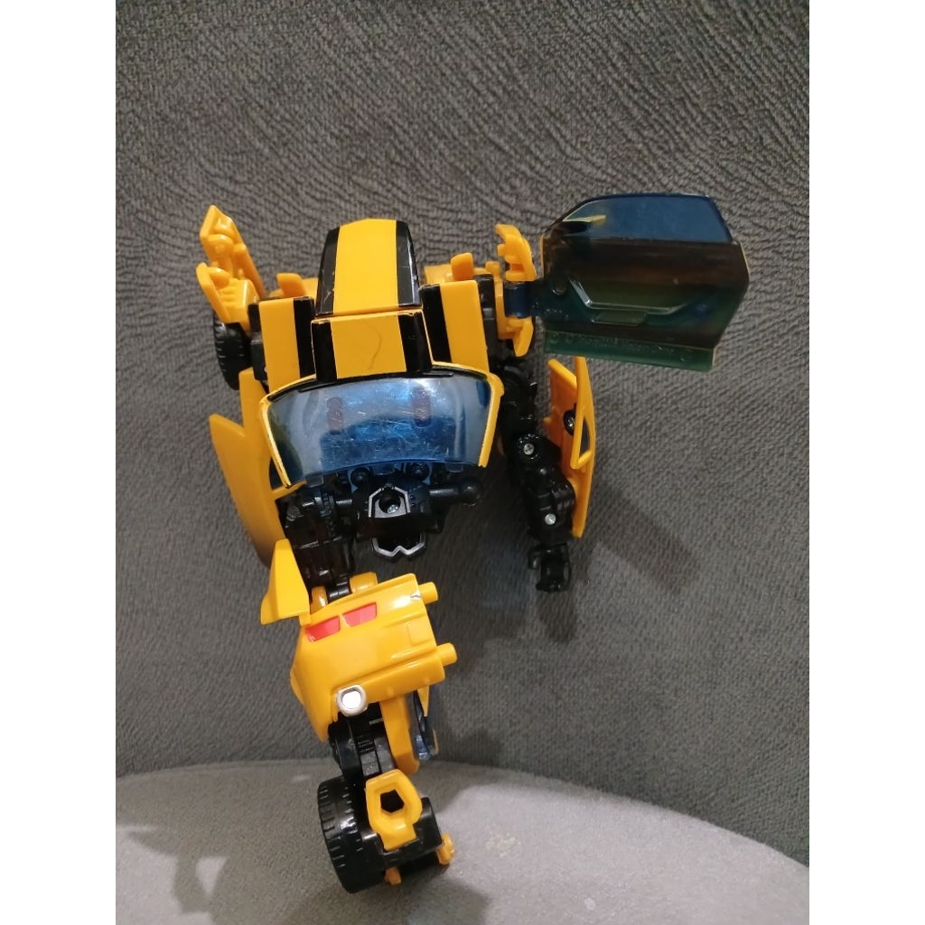 Action Figur Bumblebee Deluxe Class diecast junk