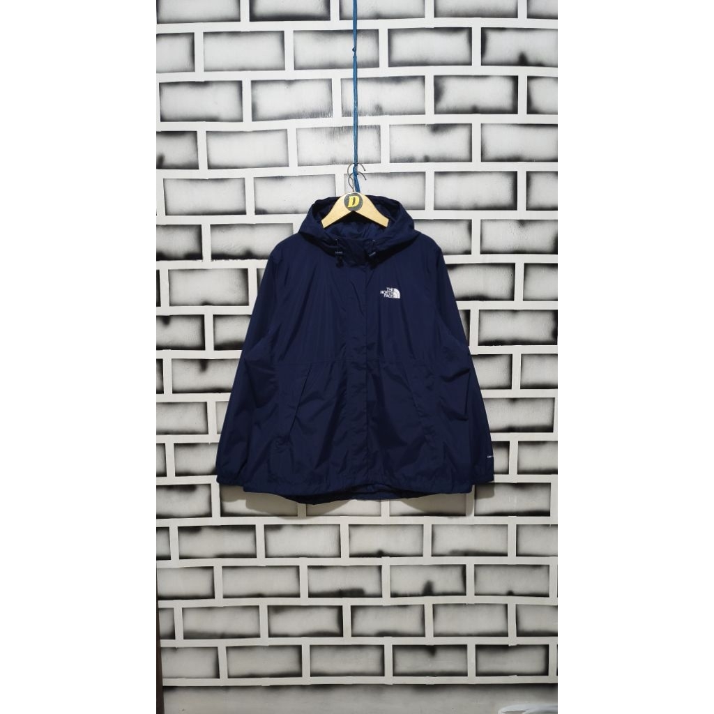 th* n*rth fac* Dryvent navy