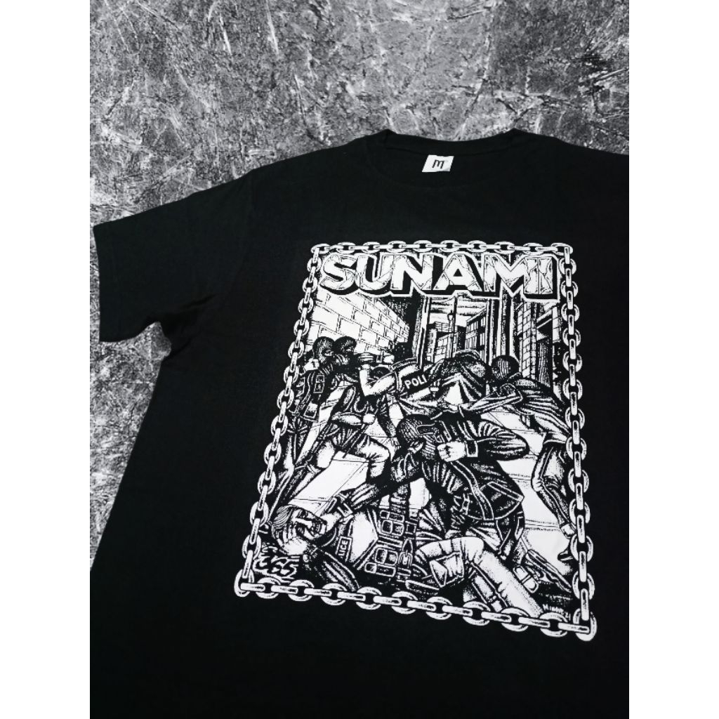 T-shirt Band Sunami