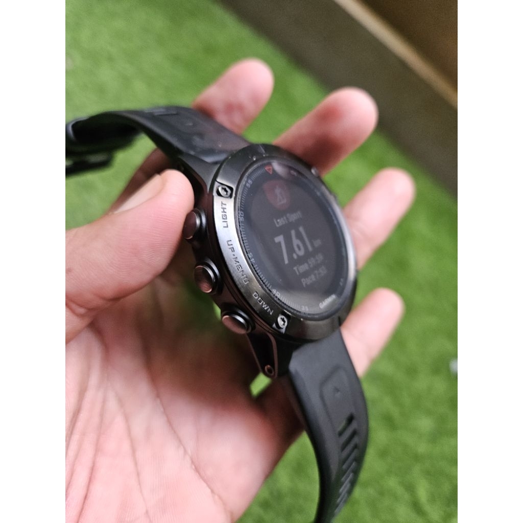 garmin fenix 5x sapphire second