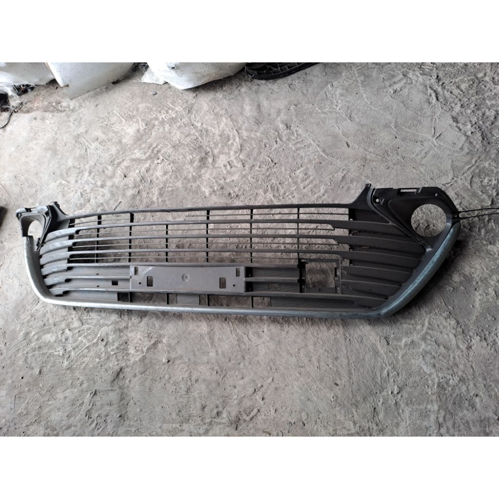 ram jaring bumper depan toyota camry 2015 2019