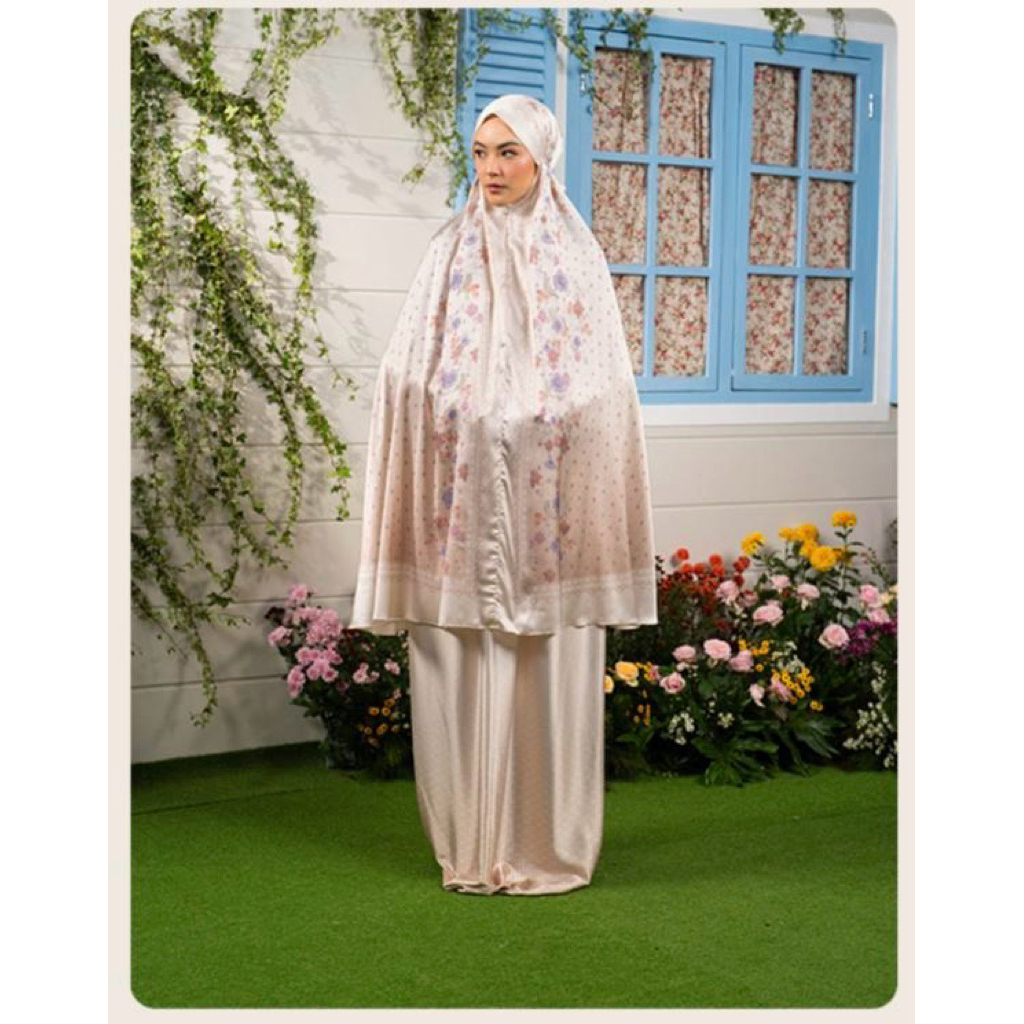 Mukena Wearing klamby