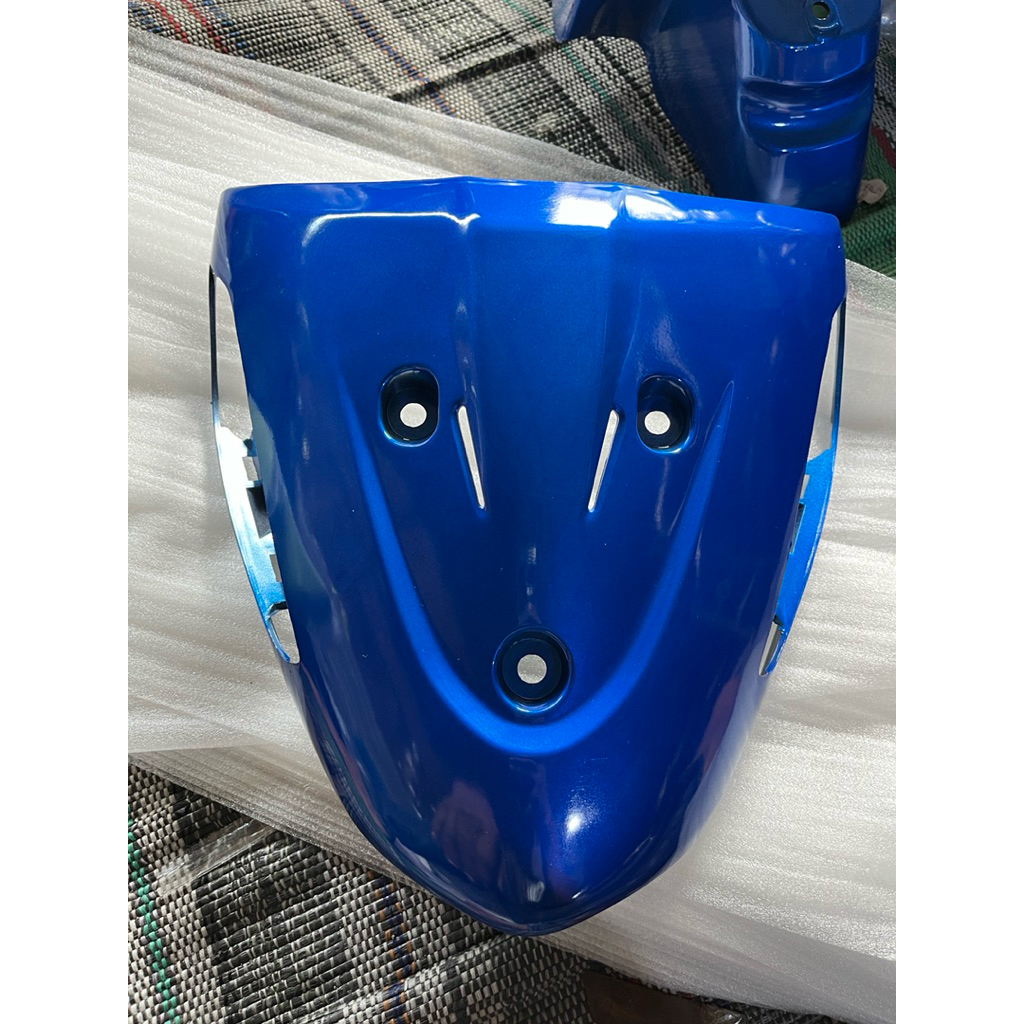 Cover panel Depan suzuki Smash new/Dasi tengah Suzuki Smash