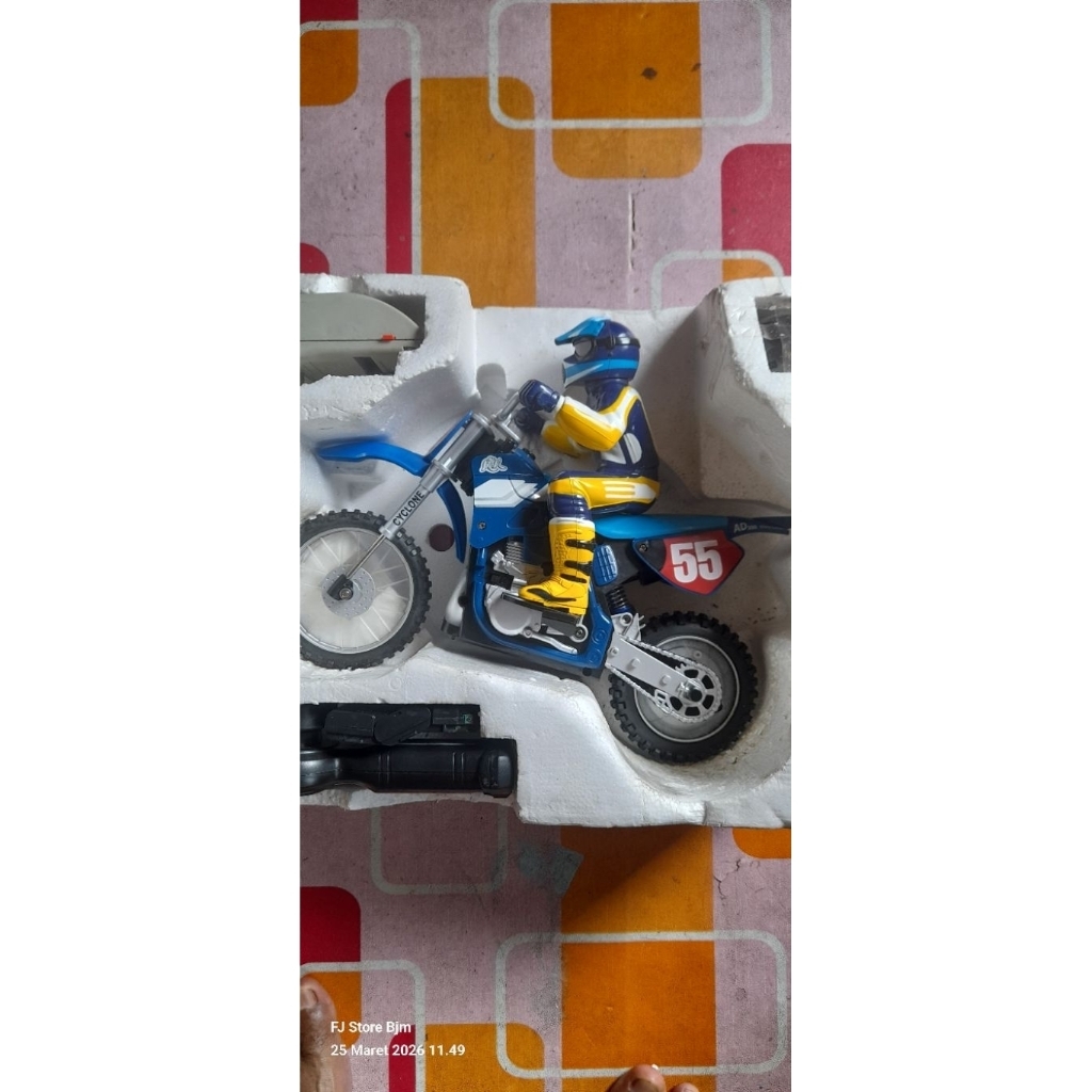 Auldey RC Cyclone AD250