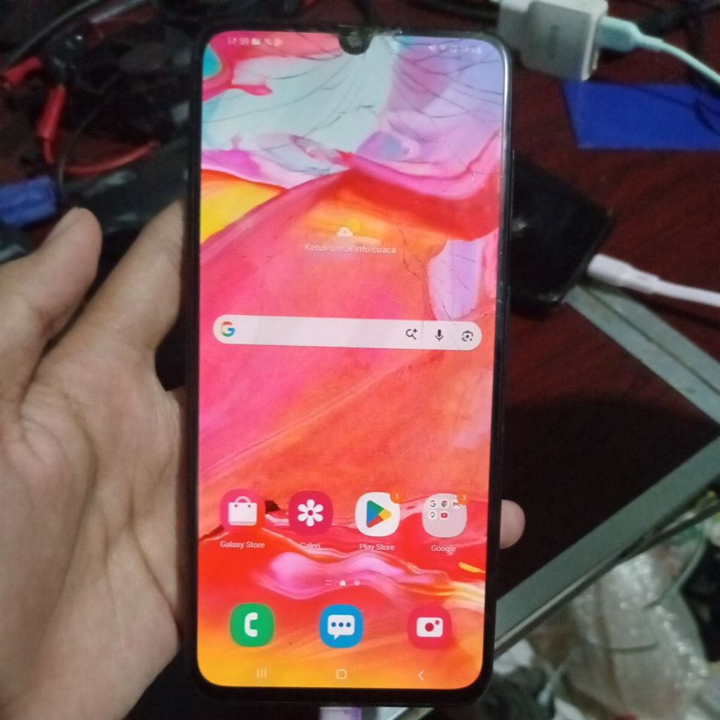 samsung a70 ram 6/128 baca deskripsi