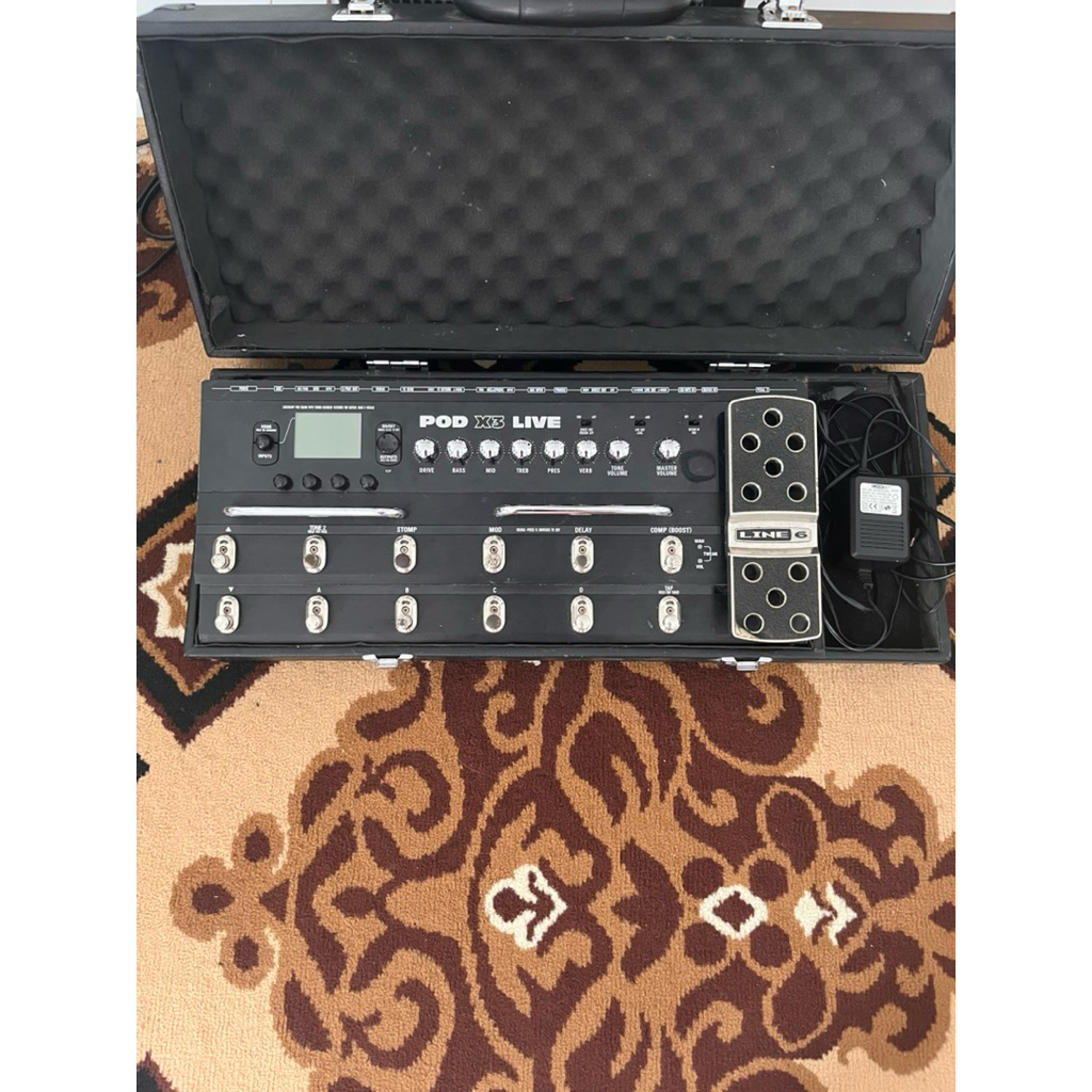 Efek Gitar POD X3 Live