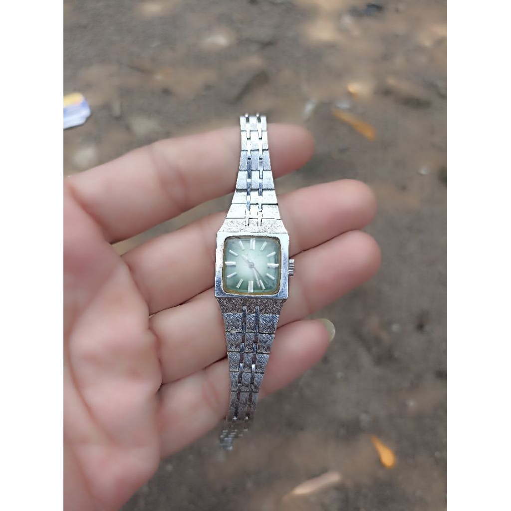 citizen WGP wanita manual winding bahan