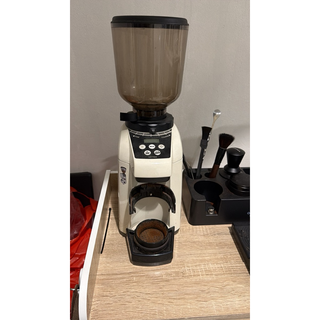 Grinder Kopi Espresso Latina