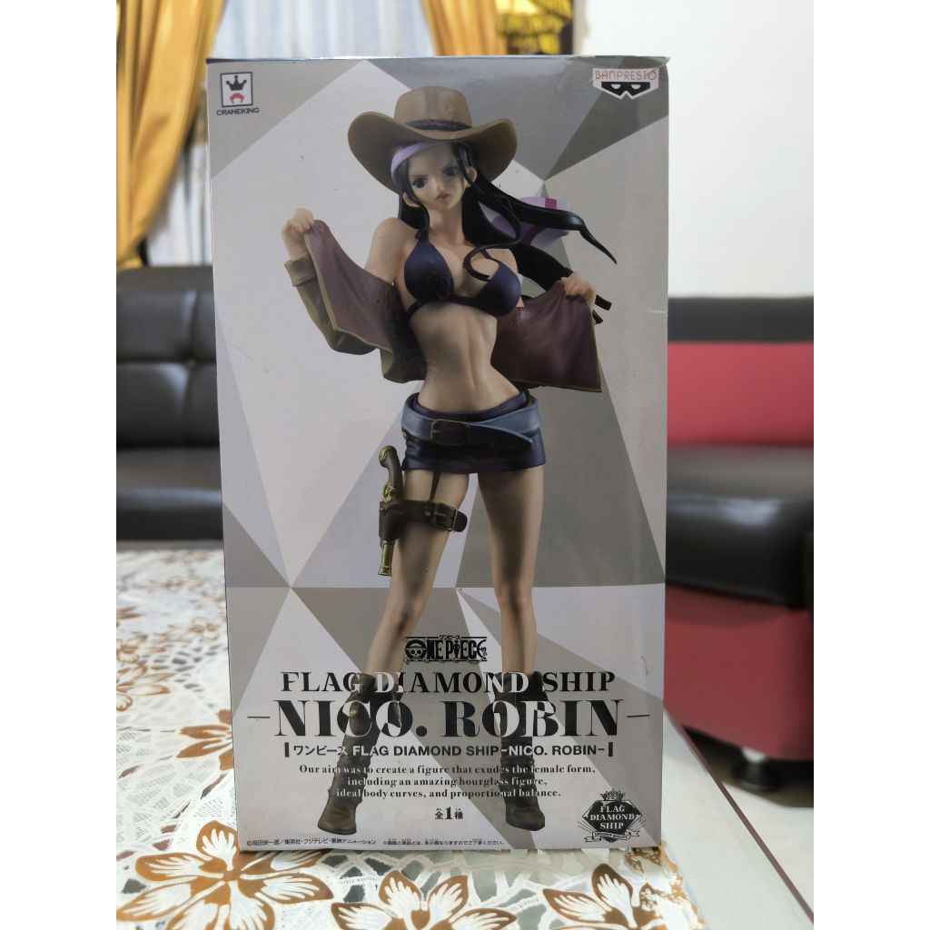 Nico Robin Flag Diamond Ship One Piece Original Figure