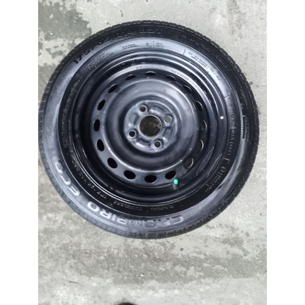 VELG kaleng Sigra CALYA AYLA AGYA BRIO  ring 14 PCD 100.plus ban tubeless buat serep.