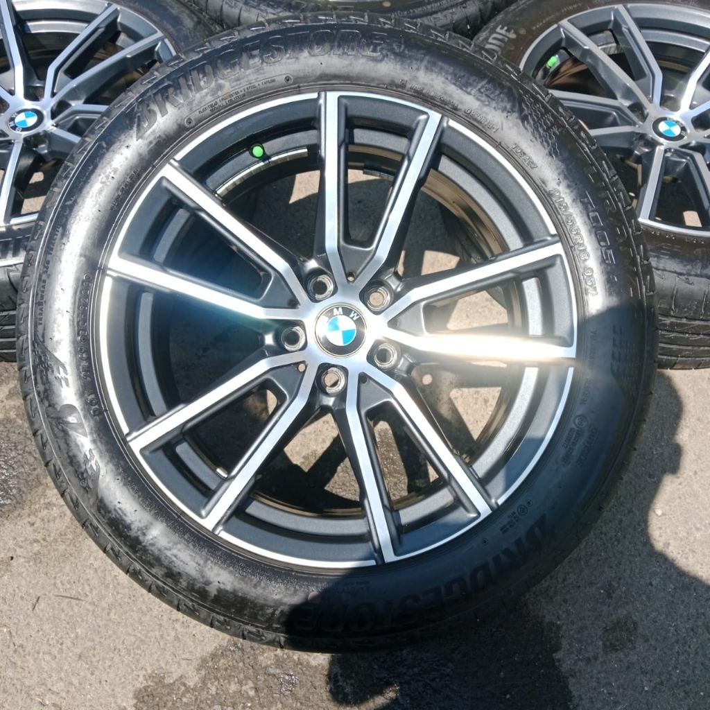 velg Oem BMW Style 780 R18 Pcd 5x112 Lebar 7.5 ET 25 + Ban Bridgestone 215/55 R18 Thn 2023 Velg BMW 