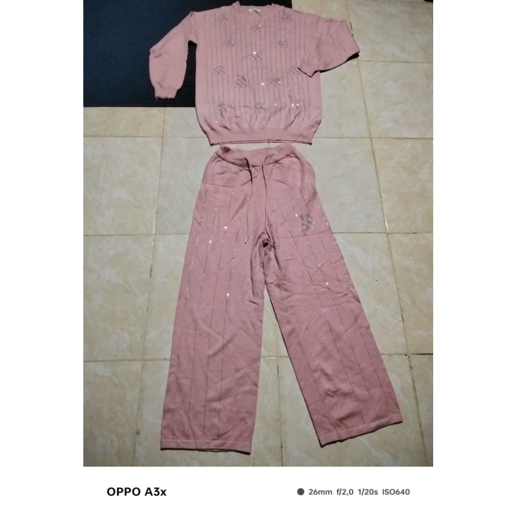 PRELOVED ONESET/SETCEL SS (SHELLA SAUKIA)