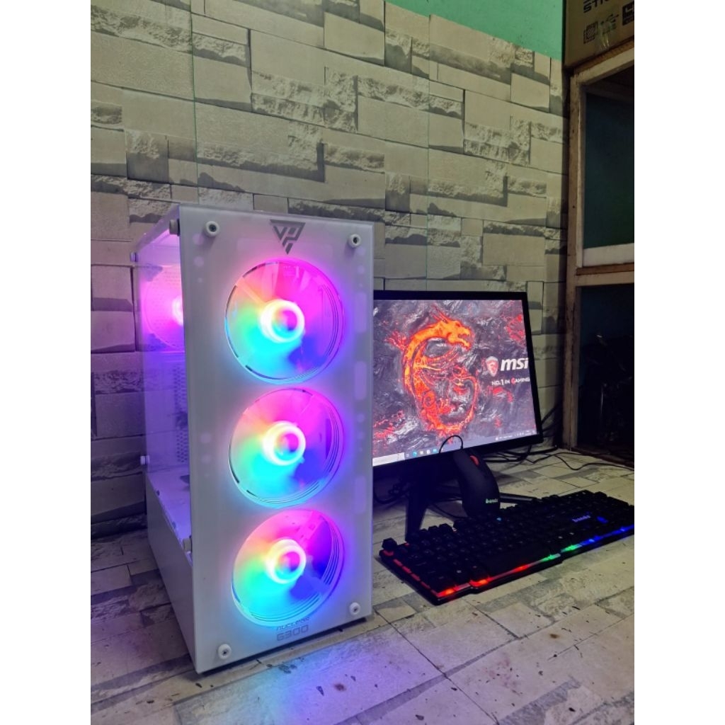 Pc lengkap  Core i5 3470 Ram 8 gb SSD 120 Gb  LED 19"