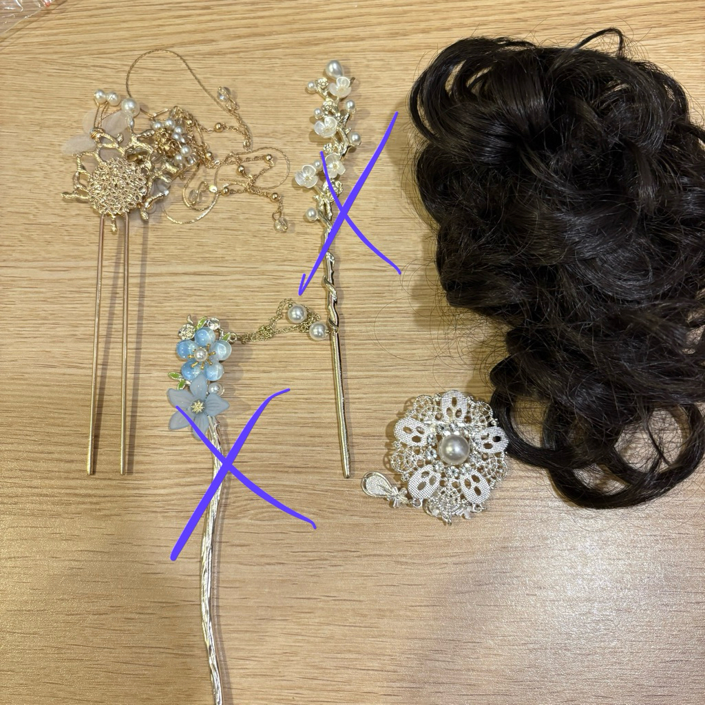 [Preloved] [TAKE ALL] Aksesoris Rambut Cepol, Bros, dan Tusuk Konde