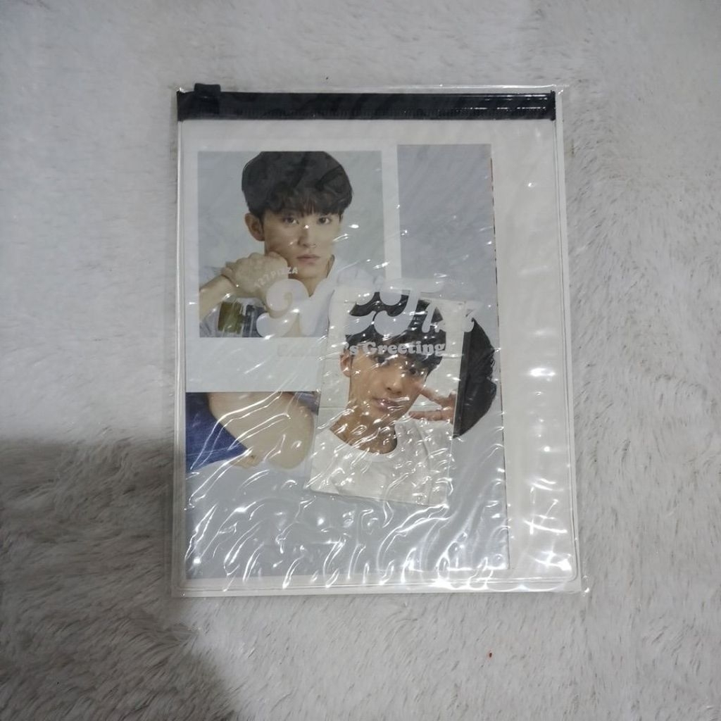 Sealed Photopack SG22 NCT 127 Mark