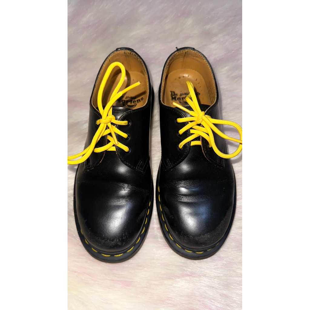 PRELOVED ORIGINAL DR MARTENS SIZE 36