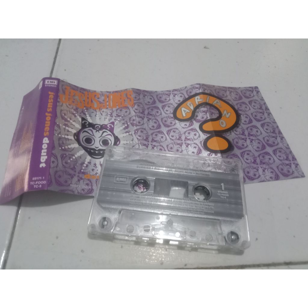 Kaset Pita Jesus Jones