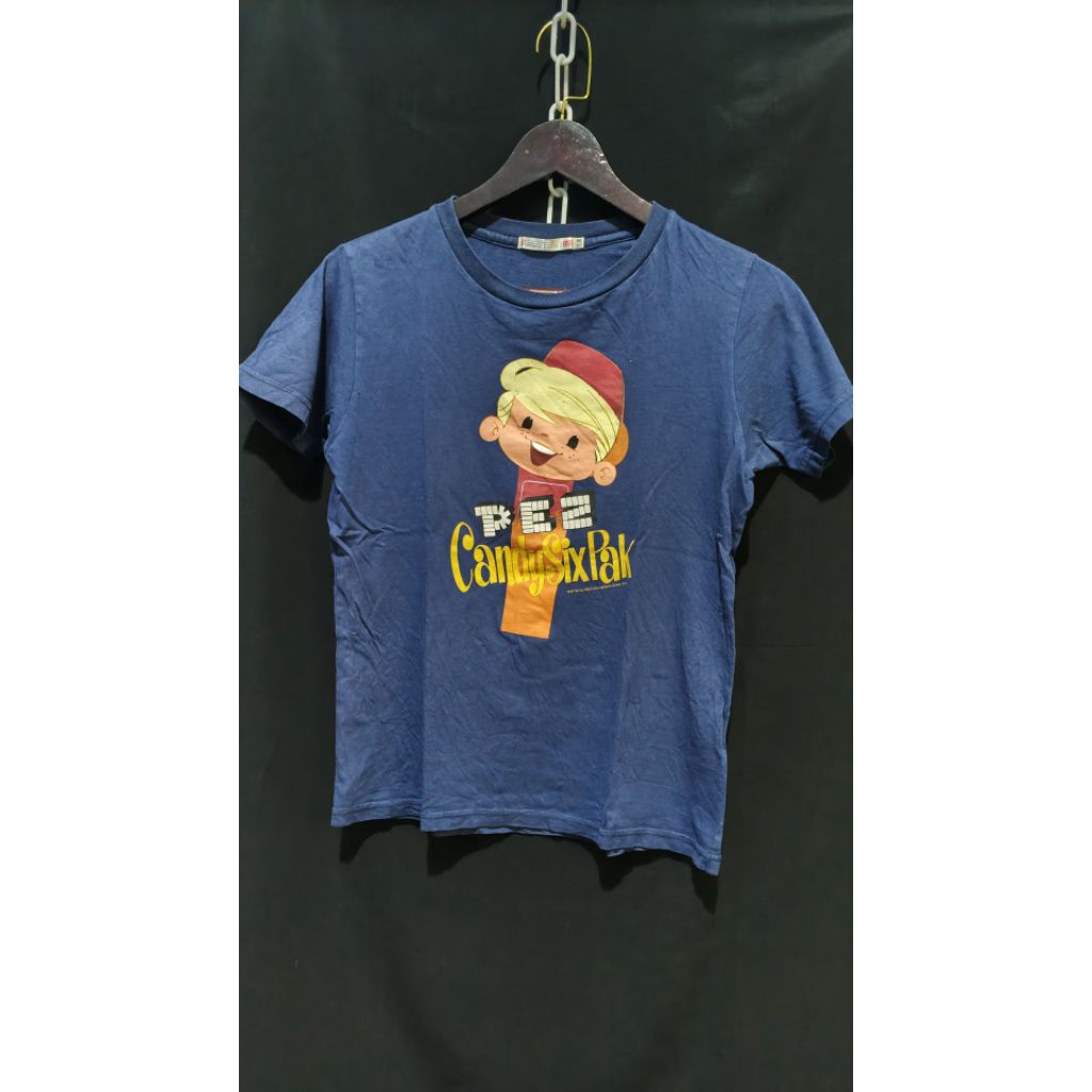 ATASAN UNIQLO UT ORIGINAL