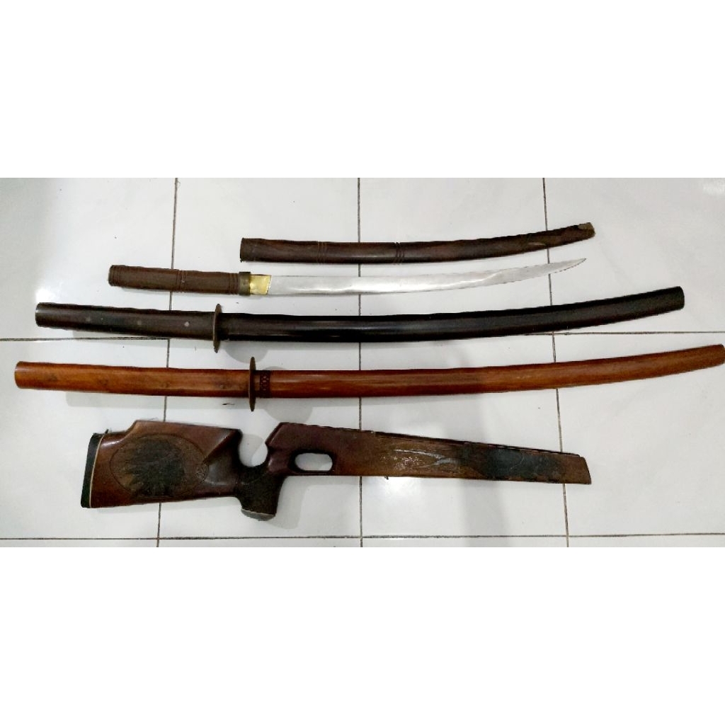 orderan pedang antik