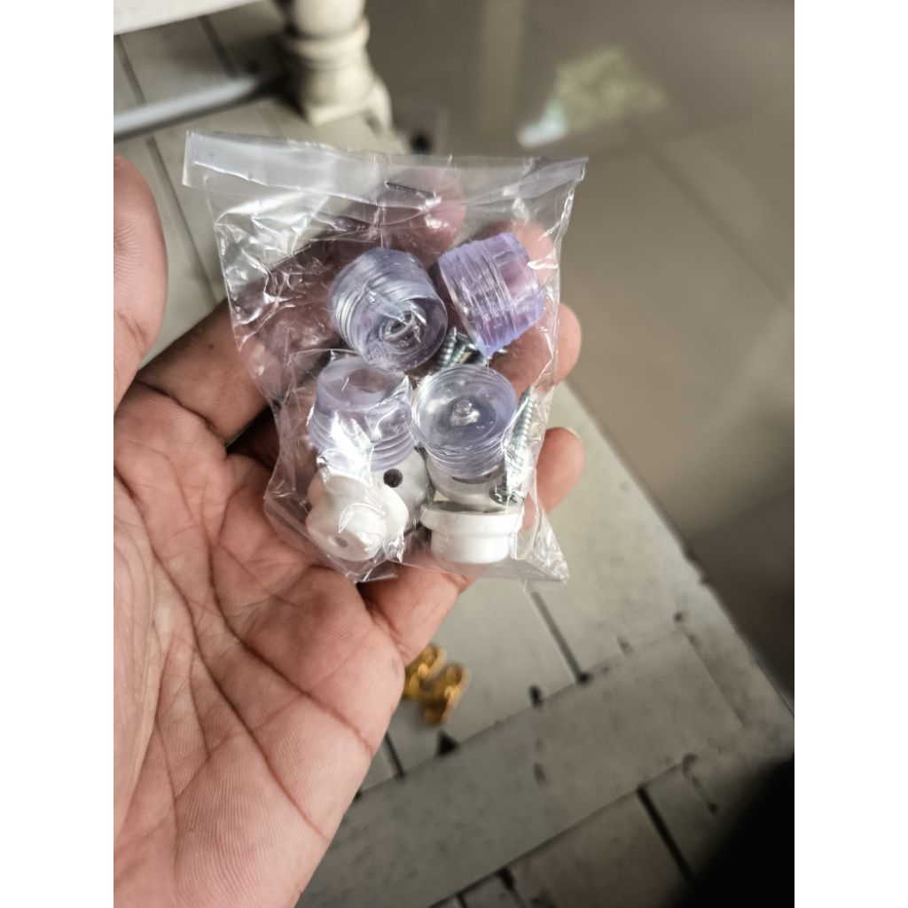 kaki karet sangkar burung