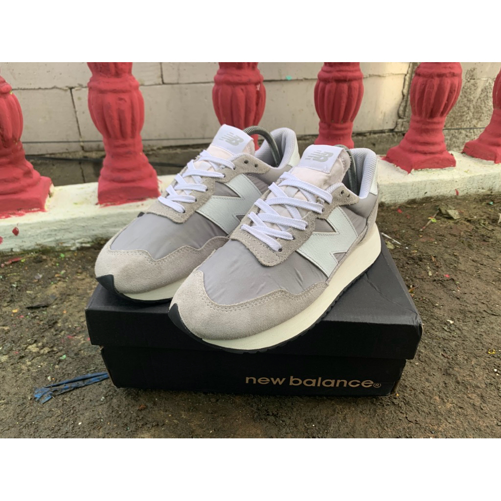 New Balance 237 Grey