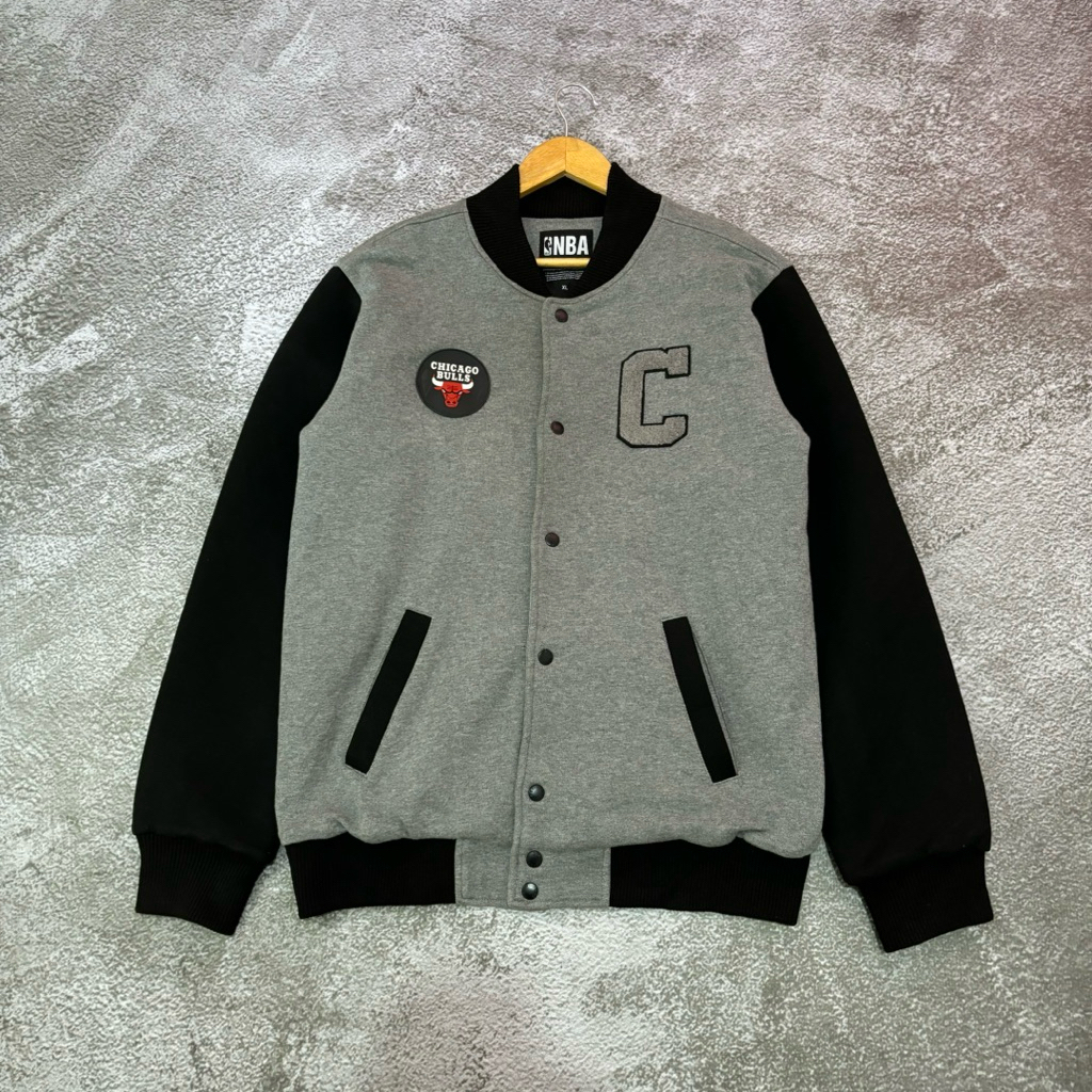 varsity Chicago Bulls Original