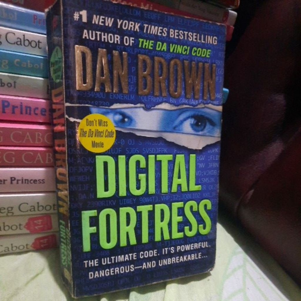 DIGITAL FORTRESS - DAN BROWN