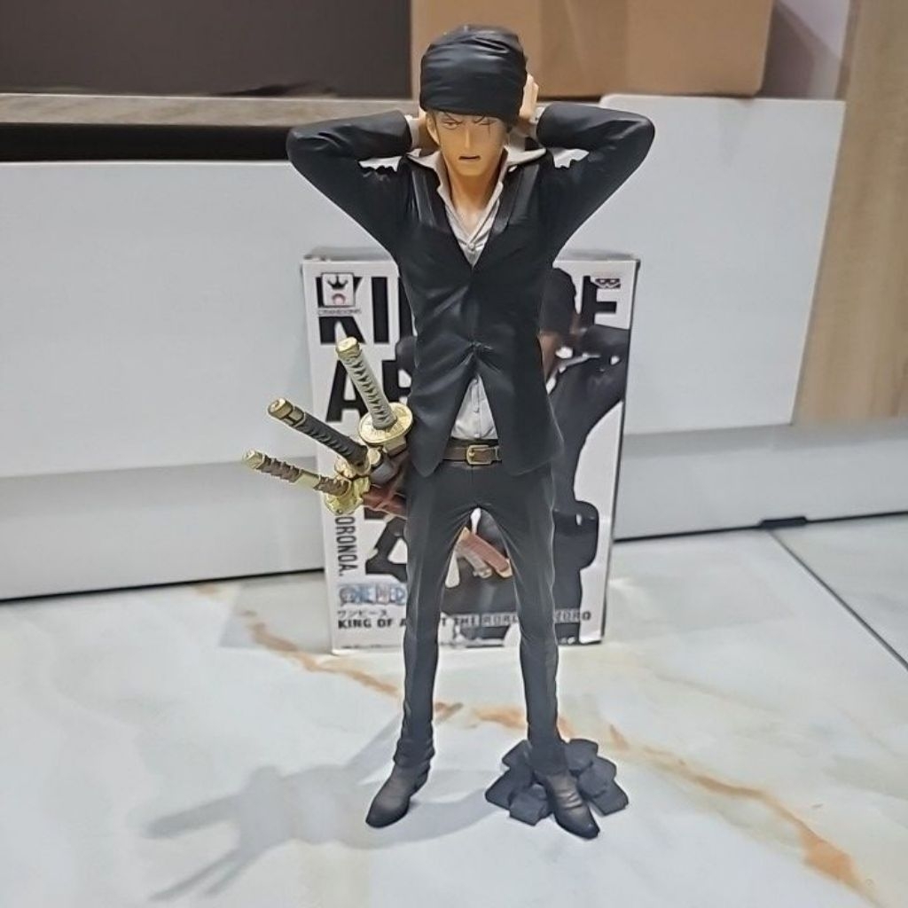 King of artist zoro dressrosa one piece figure