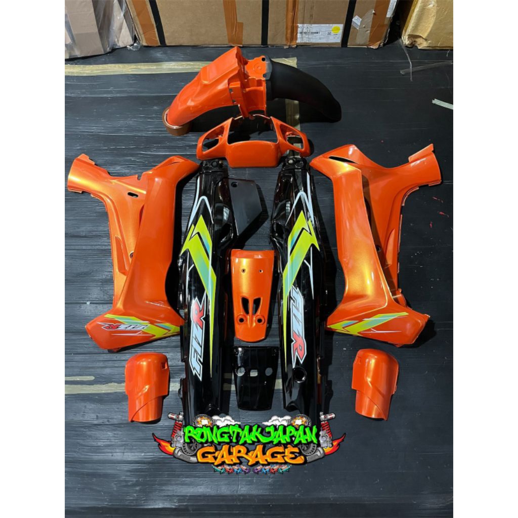 Full Set Bodi Halus Fiz r F1zr Hitam Orens Lembayung Gold Striping Custom Transparan Cover Body Fiz 