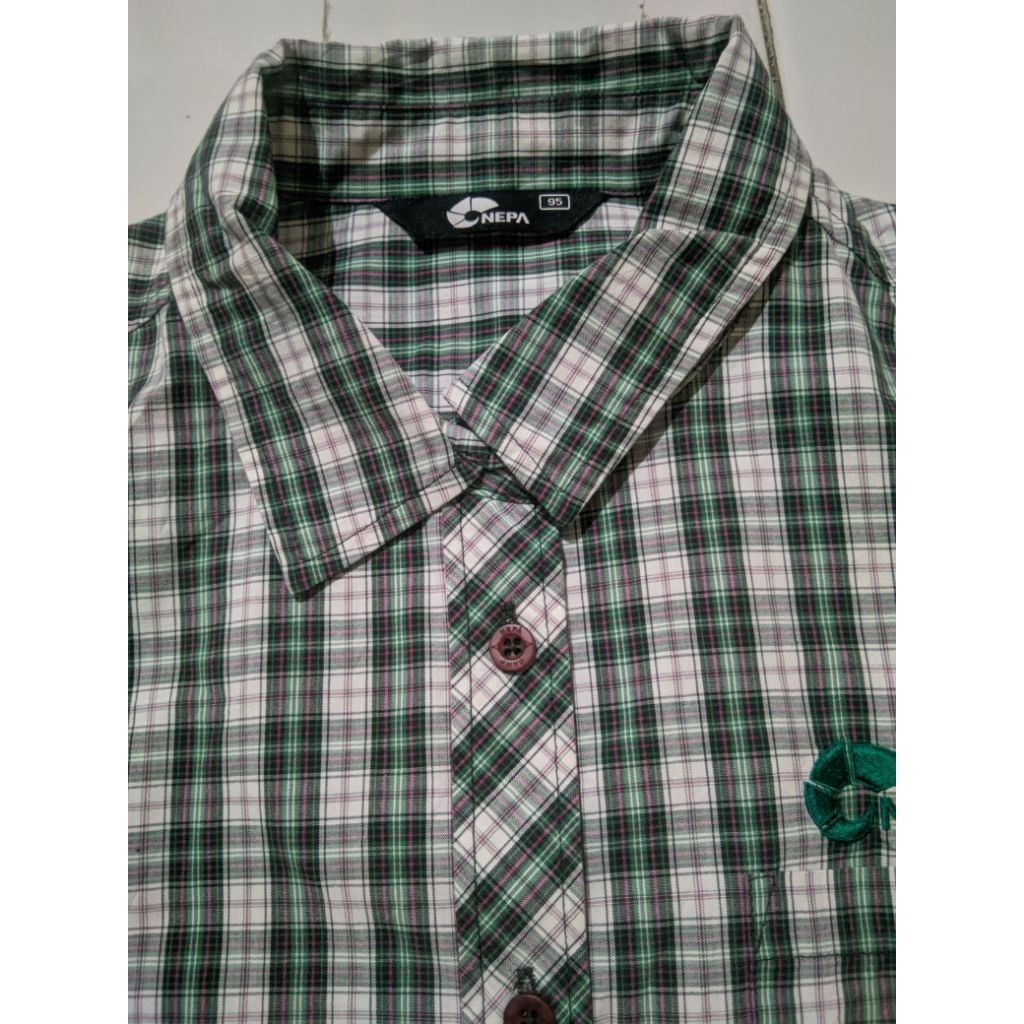 kemeja preloved Nepa size M