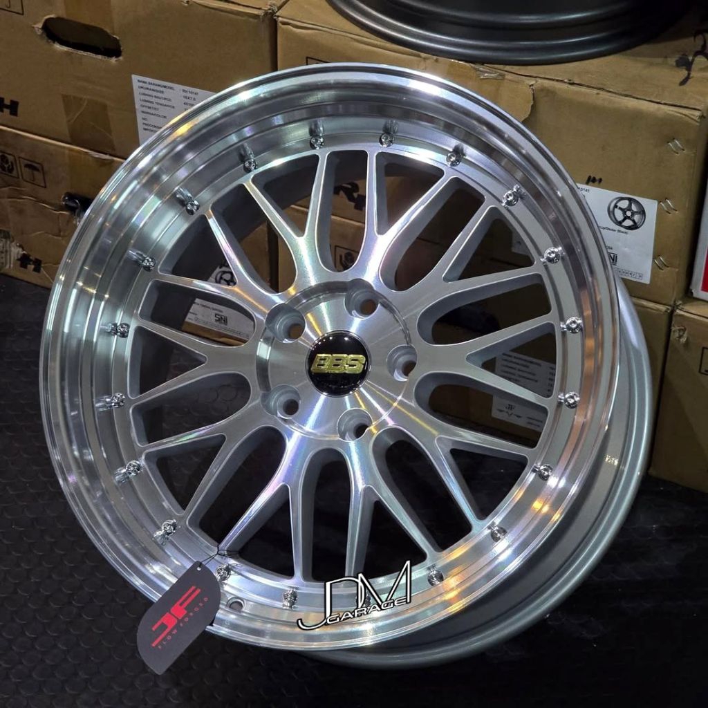 velg ring 19 bbs lm flow forming pcd 5x120 lebar 8,5 - 9,5 pcd 5x120 velg mobil ring 19 velg mobil e