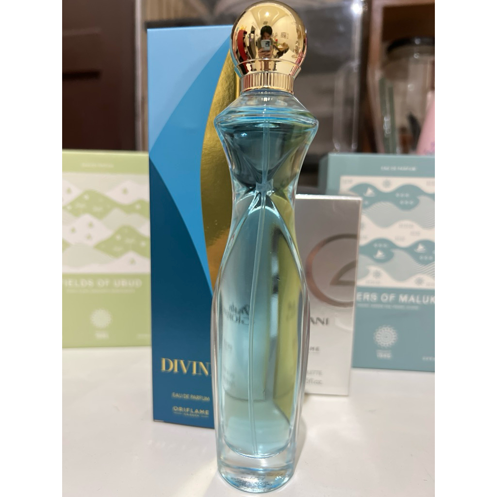 Oriflame Divine perfume edt