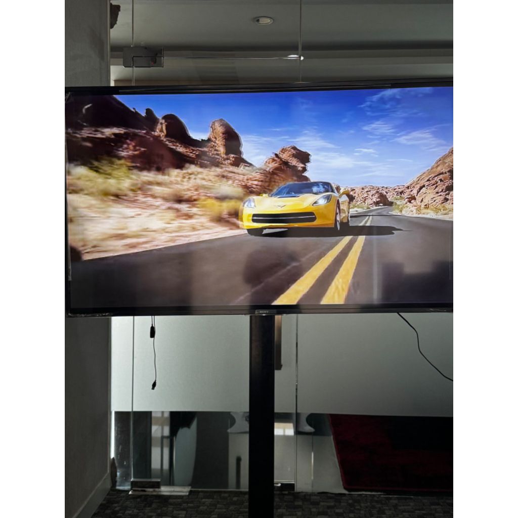 Sony 65 inch LED TV Sony Bravia BONUS Stand TV