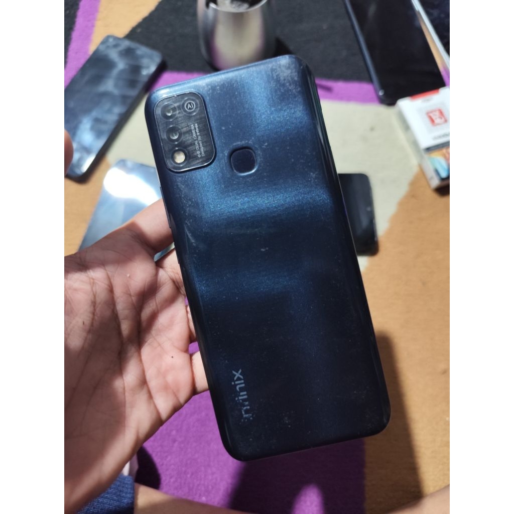 Infinix hot 11play ram 3/32GB unit only (second)